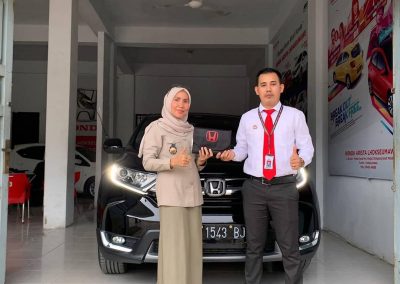 Foto serah terima mobil honda arista lhokseumawe (1)